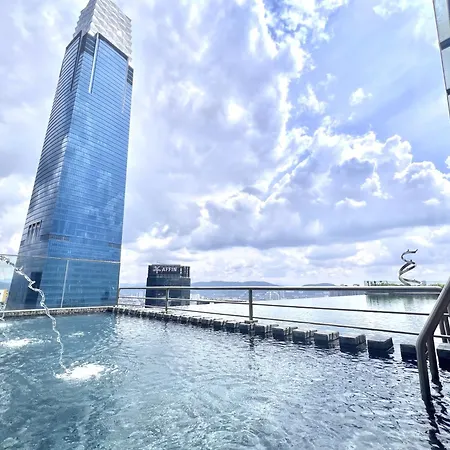 1 Min To Trx Exchange Mall